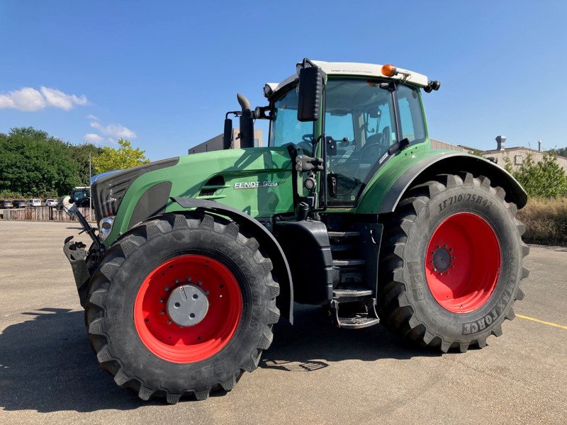 Traktor типа Fendt 936 Vario COM3, Gebrauchtmaschine в Schaffhausen