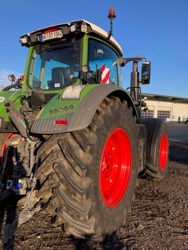 Traktor van het type Fendt 936 Vario Gen7 Profi+, Gebrauchtmaschine in Bevern (Foto 6)