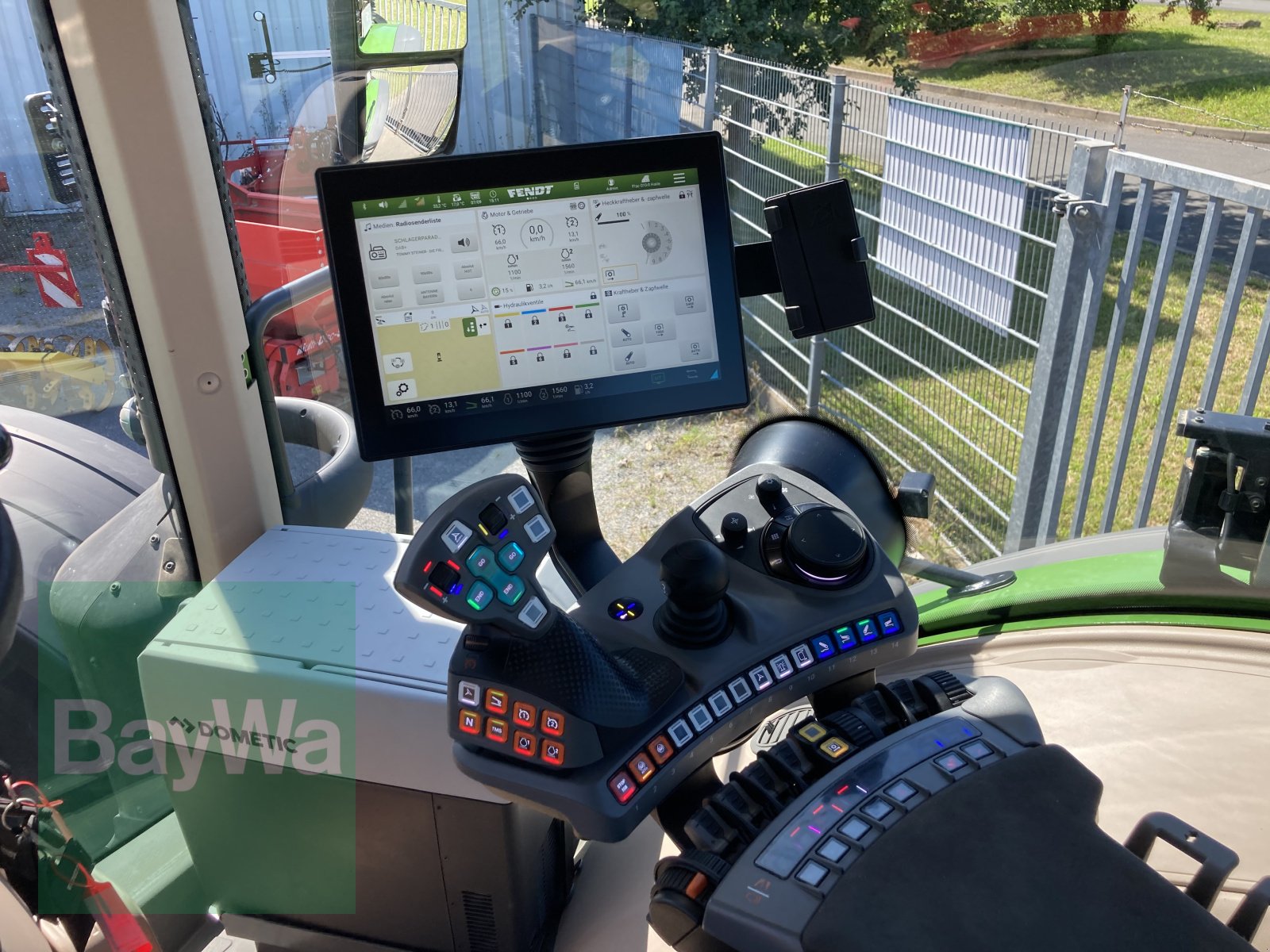 Traktor typu Fendt 936 Vario Gen7 Profi Plus RTK, Gebrauchtmaschine w Giebelstadt (Zdjęcie 13)