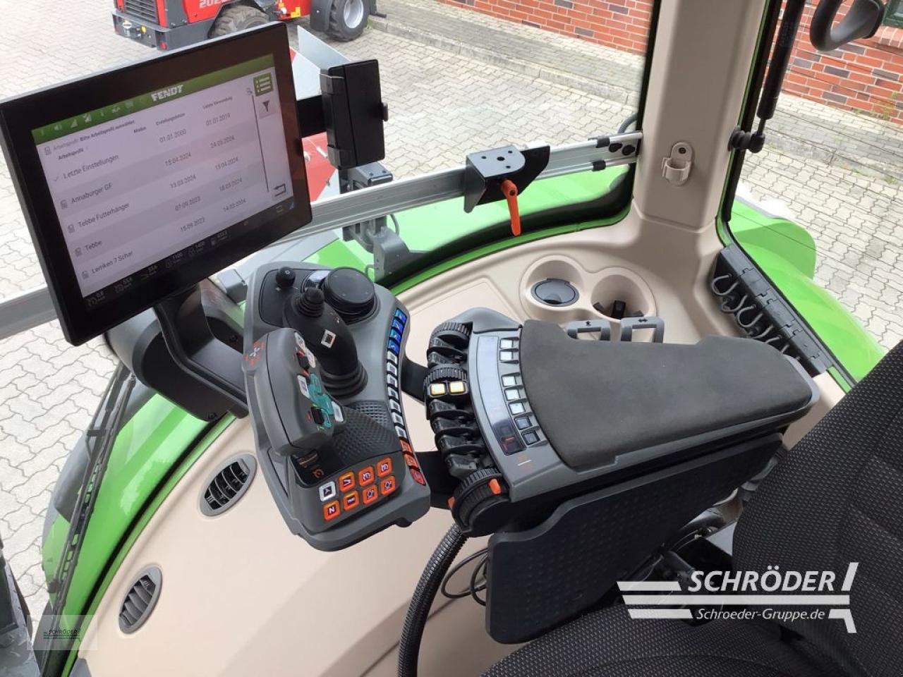 Traktor типа Fendt 936 VARIO GEN7 PROFI PLUS, Gebrauchtmaschine в Friedland (Фотография 18)