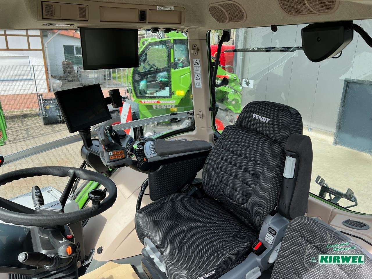 Traktor van het type Fendt 936 Vario Gen7, Gebrauchtmaschine in Blankenheim (Foto 11)