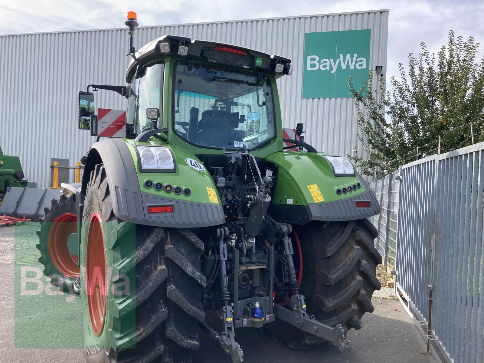 Traktor of the type Fendt 936 Vario ProfiPlus, Gebrauchtmaschine in Giebelstadt (Picture 9)