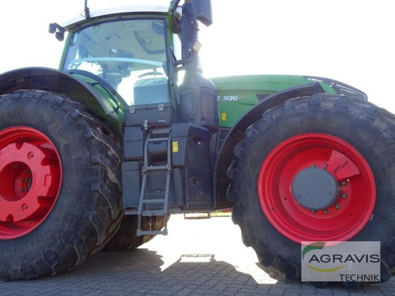 Traktor van het type Fendt 936 VARIO S4 PROFI PLUS, Gebrauchtmaschine in Uelzen (Foto 3)