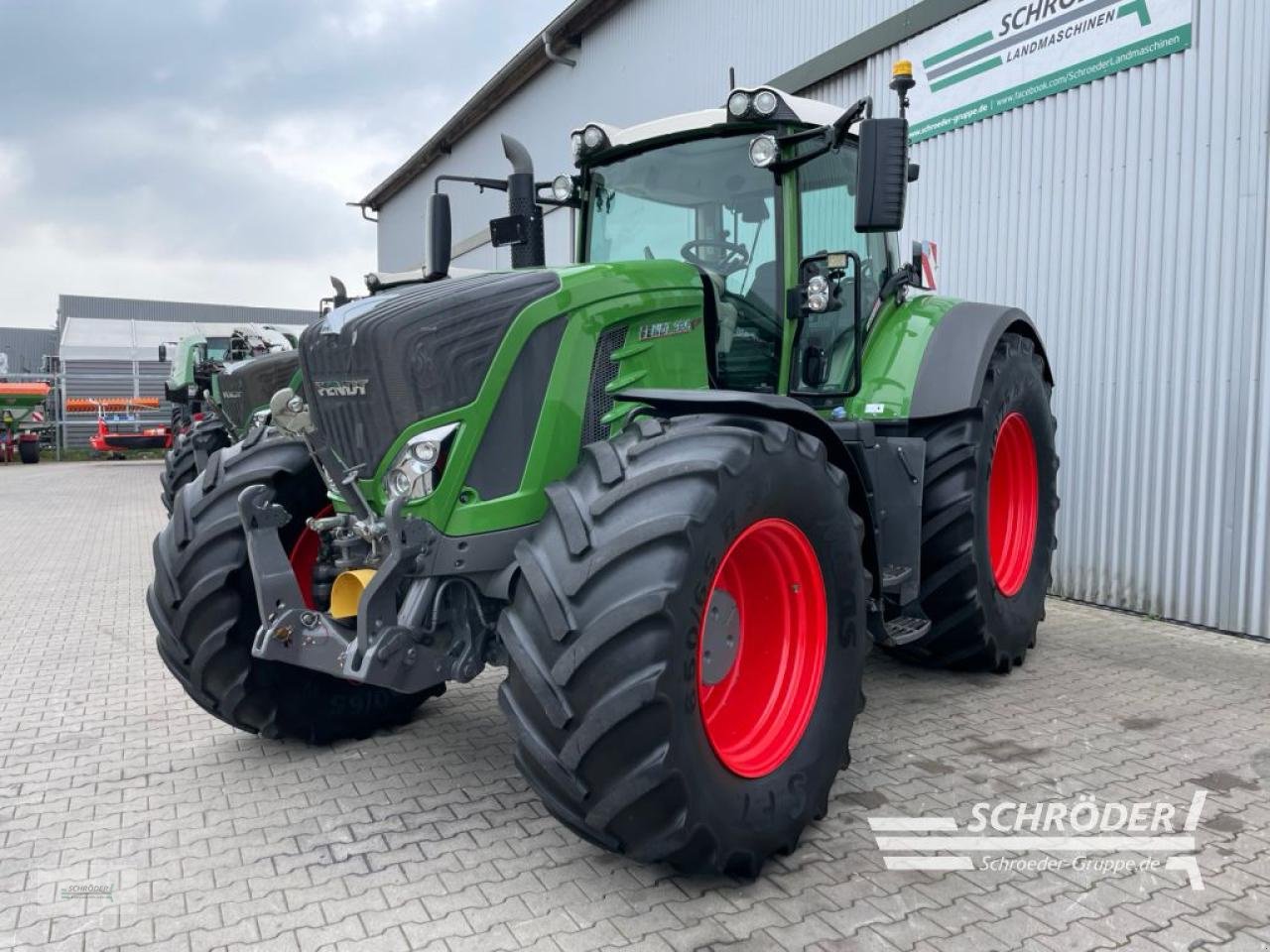 Traktor of the type Fendt 936 VARIO S4 PROFI PLUS, Gebrauchtmaschine in Wildeshausen (Picture 5)