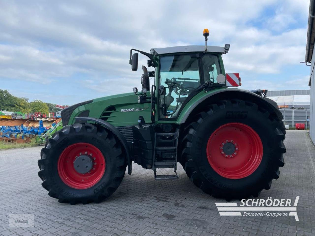 Traktor des Typs Fendt 936 VARIO SCR PROFI, Gebrauchtmaschine in Wildeshausen (Bild 4)