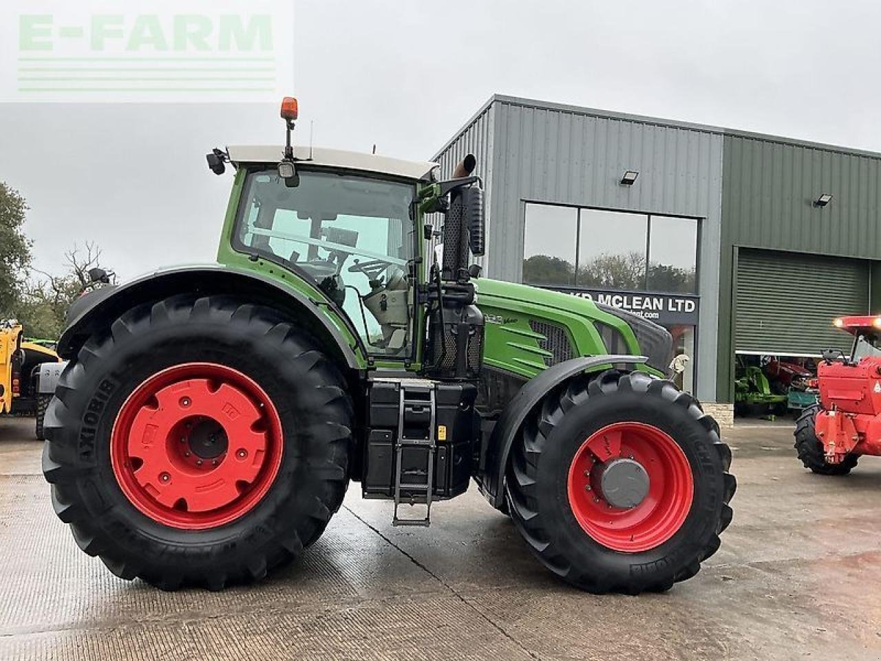 Traktor van het type Fendt 939 profi plus tractor, Gebrauchtmaschine in SHAFTESBURY (Foto 1)