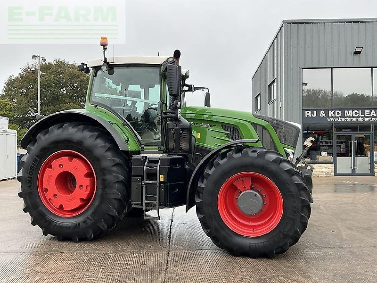 Traktor of the type Fendt 939 profi plus tractor, Gebrauchtmaschine in SHAFTESBURY (Picture 12)