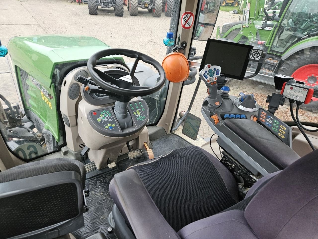 Traktor des Typs Fendt 939 S4 Profi Plus, Gebrauchtmaschine in Bergen op Zoom (Bild 11)