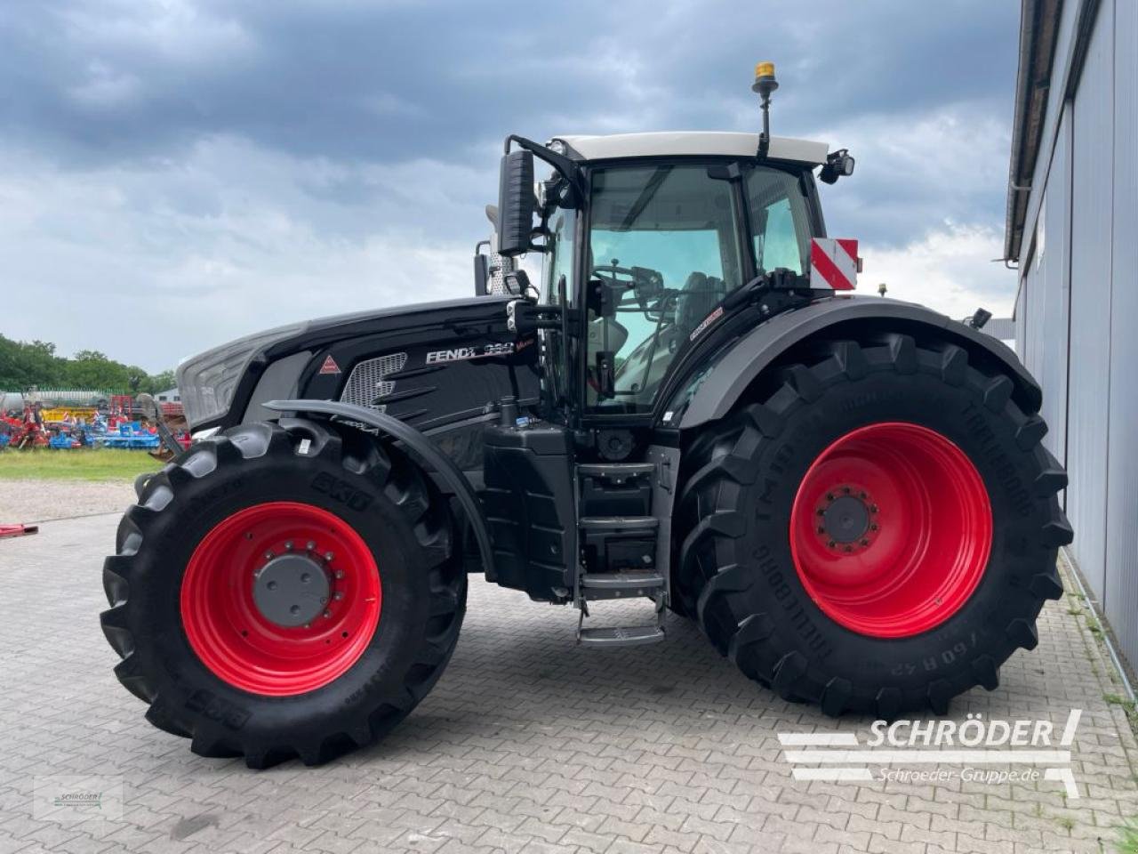 Traktor типа Fendt 939 VARIO S4 PROFI PLUS, Gebrauchtmaschine в Wildeshausen (Фотография 4)