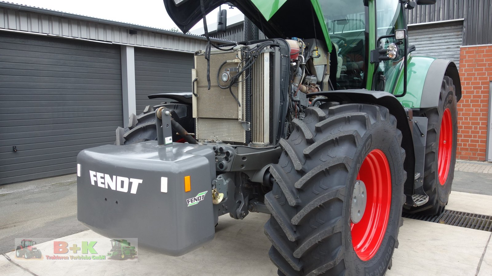 Traktor van het type Fendt 939 Vario S4 Profi Plus, Gebrauchtmaschine in Kettenkamp (Foto 8)