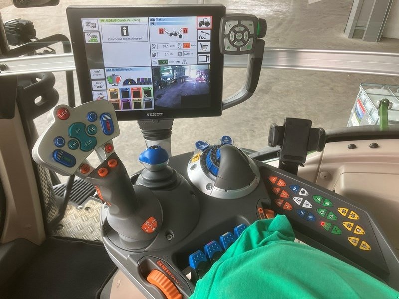 Traktor Türe ait Fendt 939 Vario, Gebrauchtmaschine içinde Chavornay (resim 4)