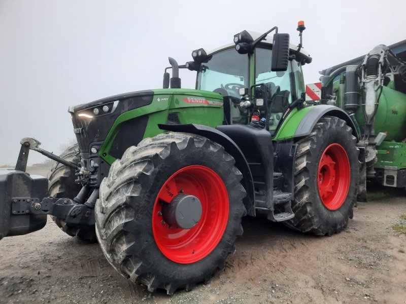 Traktor of the type Fendt 942 Profi + GEN 6, Gebrauchtmaschine in Terranjou