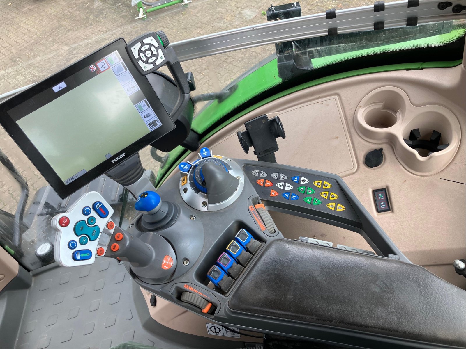 Traktor des Typs Fendt 942 Profi Plus, Gebrauchtmaschine in Bützow (Bild 3)