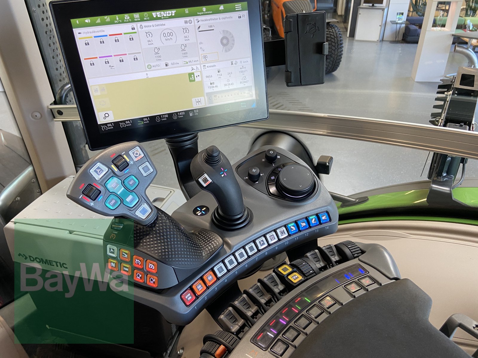 Traktor typu Fendt 942 Vario GEN 7 Profi Plus, Gebrauchtmaschine w Bamberg (Zdjęcie 18)