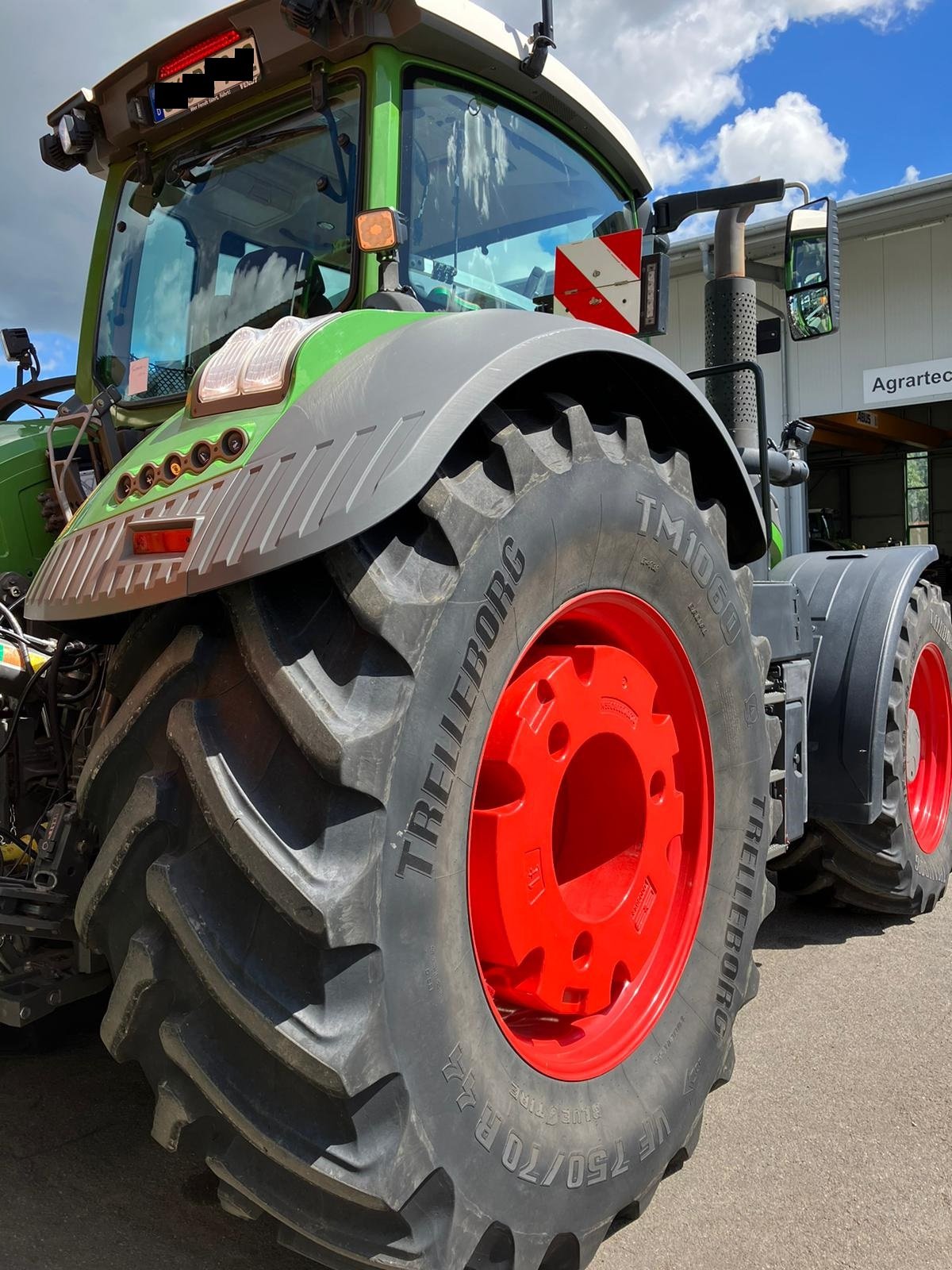 Traktor от тип Fendt 942 Vario Gen6 ProfiPlus, Gebrauchtmaschine в Holle- Grasdorf (Снимка 3)