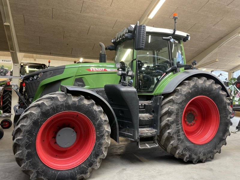 Traktor des Typs Fendt 942 VARIO GEN6, Gebrauchtmaschine in Grindsted (Bild 1)