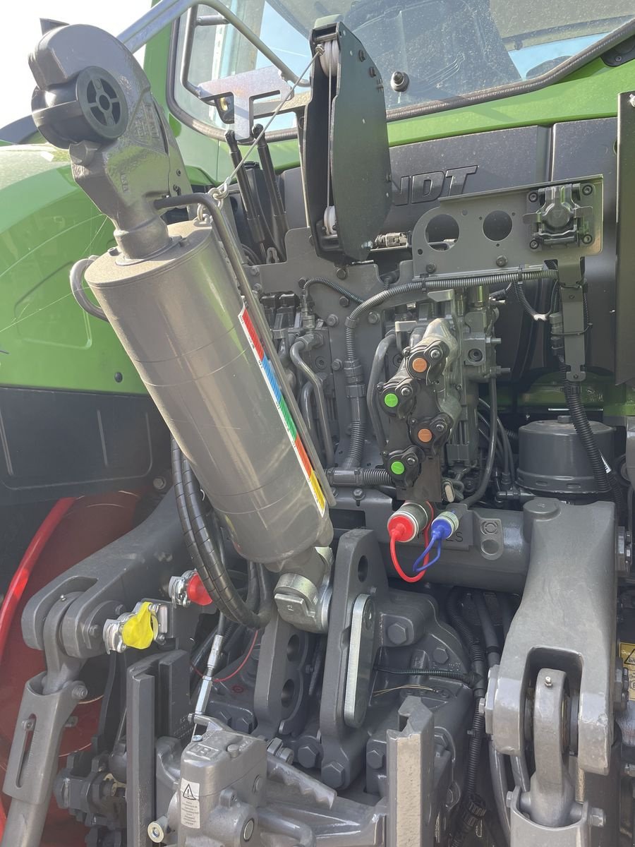 Traktor des Typs Fendt 942 Vario GEN7 Profi Plus, Neumaschine in Starrein (Bild 15)