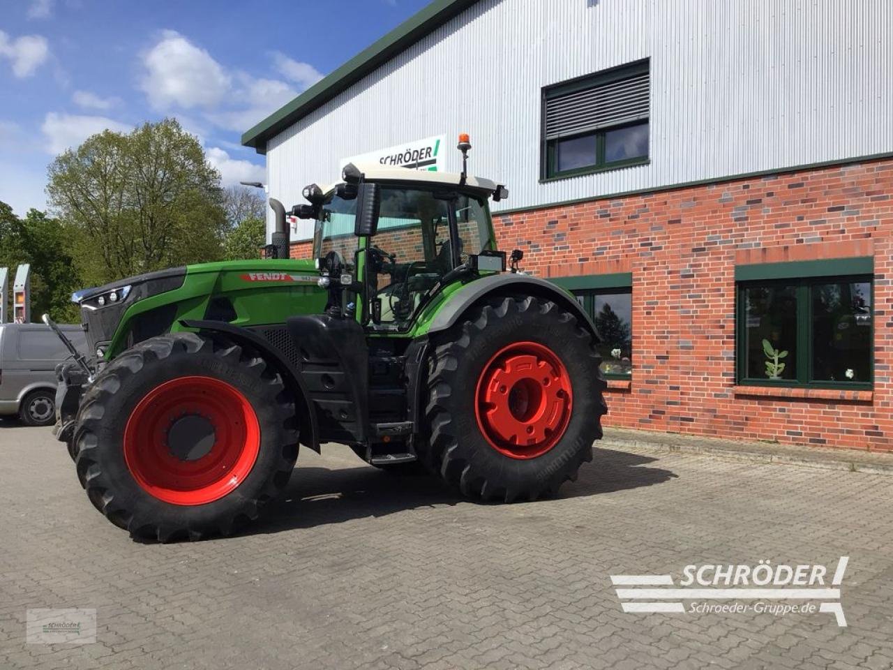 Traktor от тип Fendt 942 VARIO GEN7 PROFI PLUS, Neumaschine в Friedland (Снимка 10)