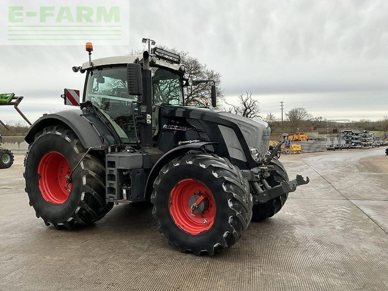 Traktor des Typs Fendt black 828 profi plus tractor (st21583), Gebrauchtmaschine in SHAFTESBURY (Bild 5)