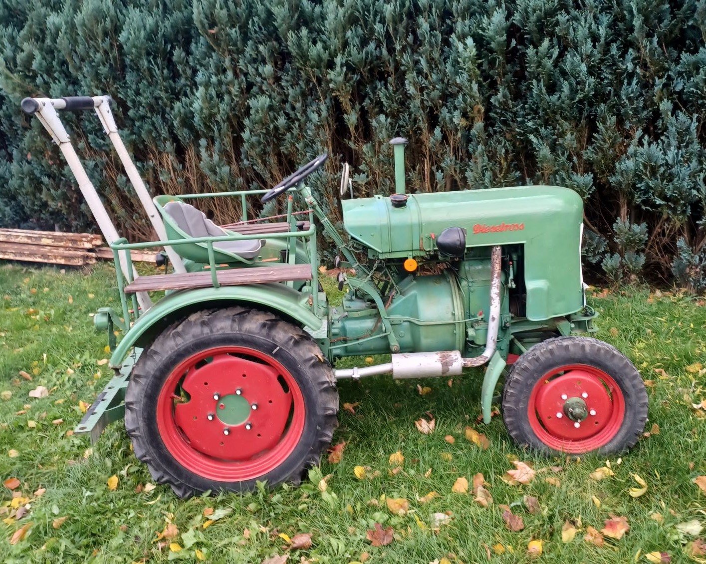 Traktor del tipo Fendt Dieselross, Gebrauchtmaschine In Au/Hallertau (Immagine 1)