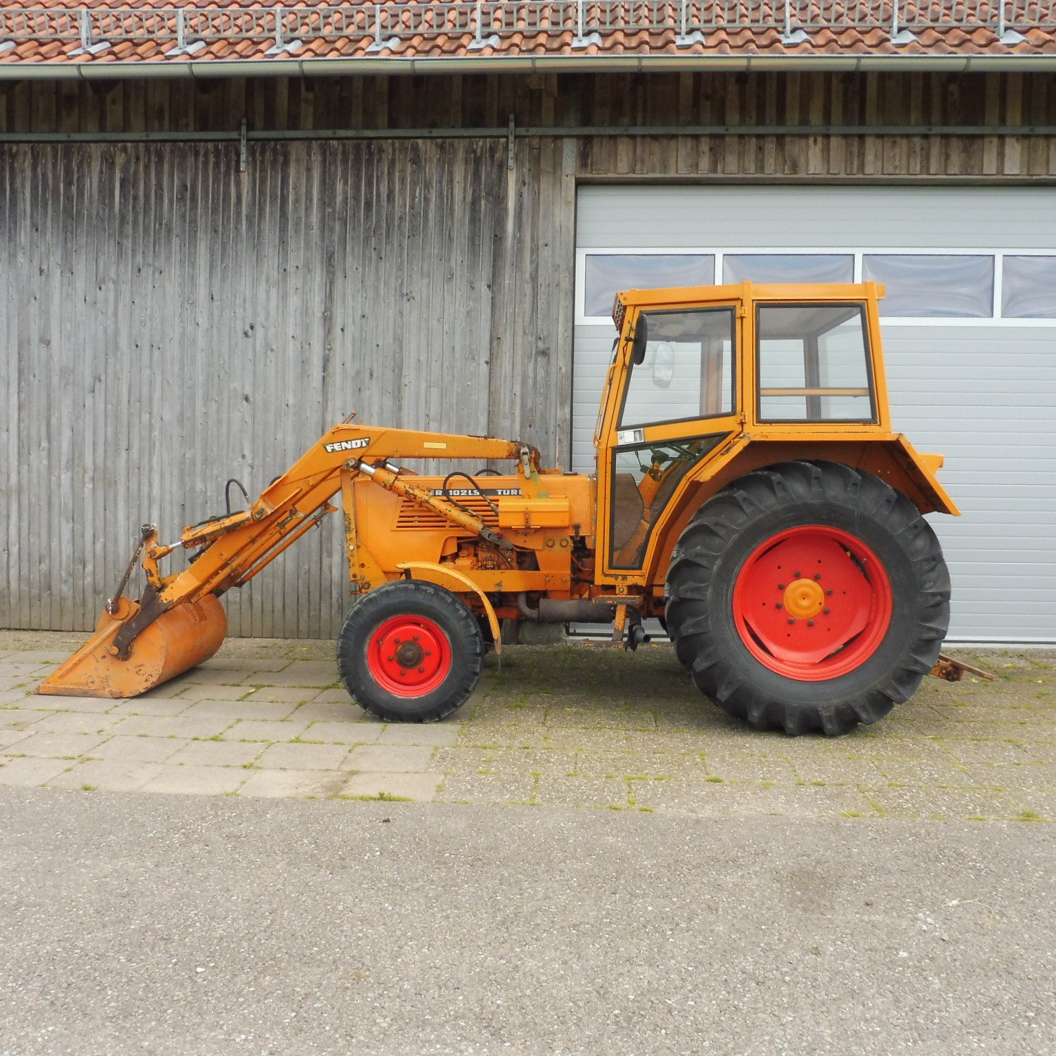 Traktor типа Fendt Farmer 102 LS, Gebrauchtmaschine в Kammlach (Фотография 4)