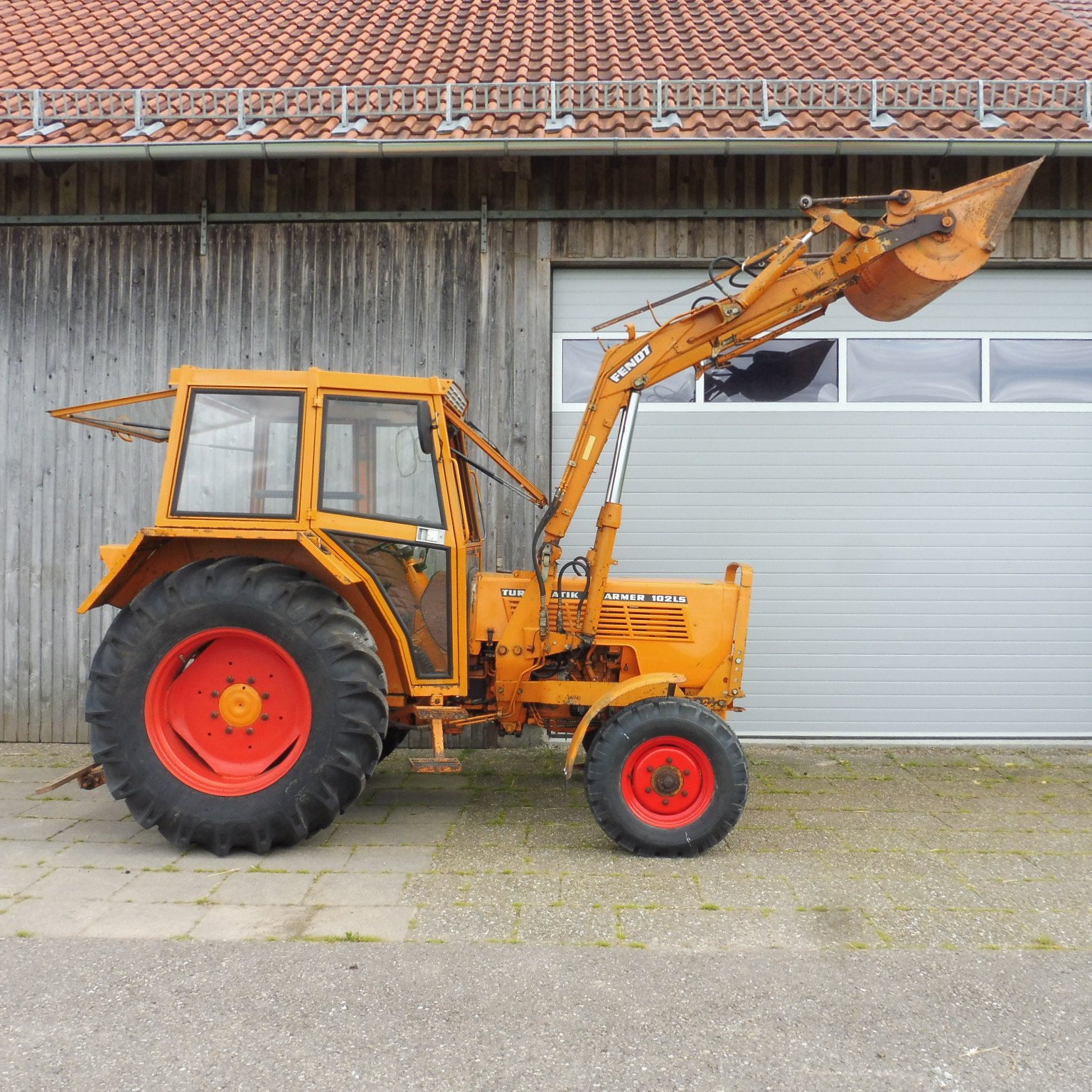 Traktor типа Fendt Farmer 102 LS, Gebrauchtmaschine в Kammlach (Фотография 8)