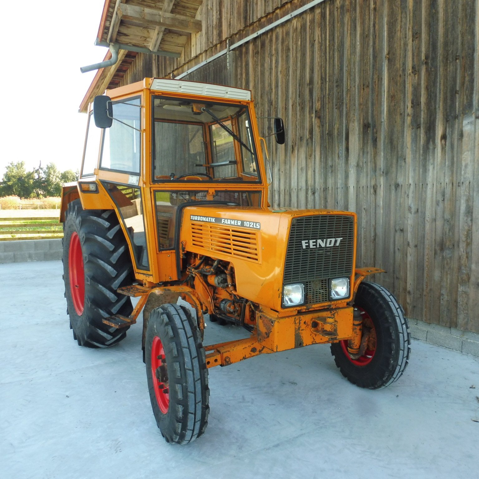 Traktor typu Fendt Farmer 102 LS, Gebrauchtmaschine w Kammlach (Zdjęcie 2)