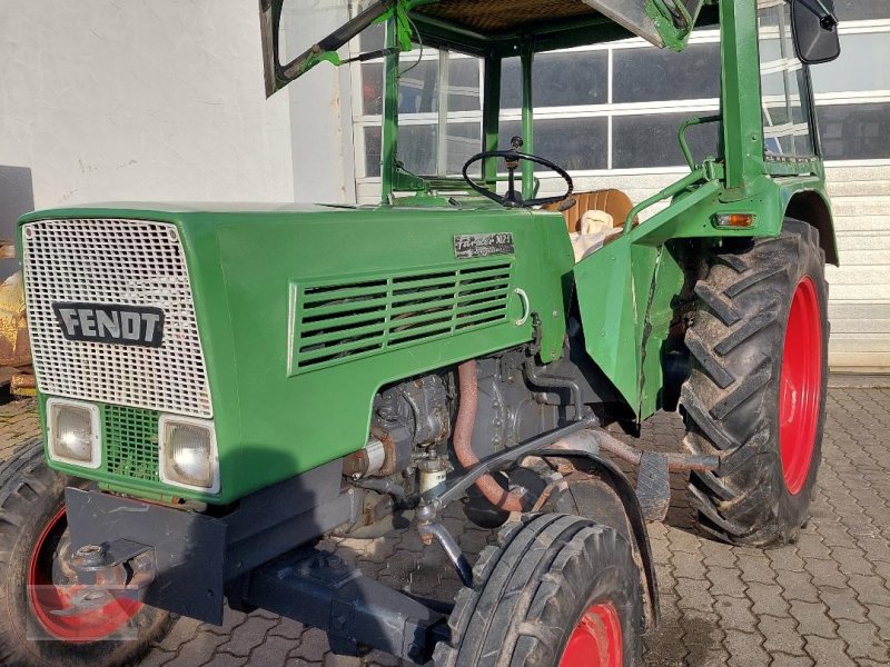 Traktor типа Fendt Farmer 102 S, Gebrauchtmaschine в Kleinlangheim - Atzhausen