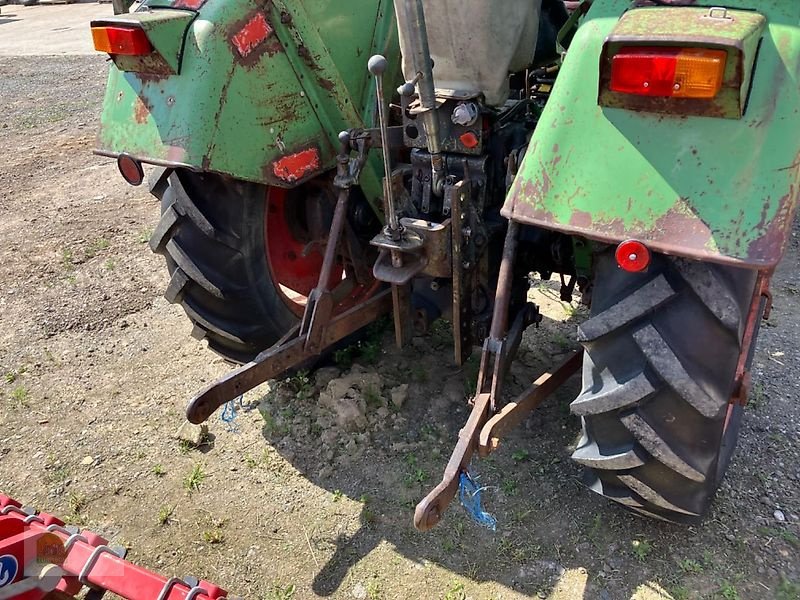 Traktor del tipo Fendt Farmer 103 S *Reparaturbedürftig*, Gebrauchtmaschine en Salsitz (Imagen 10)