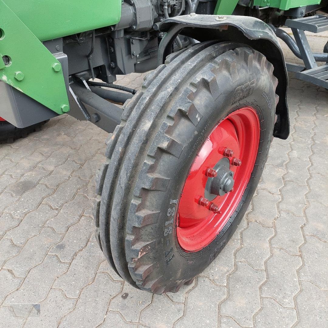 Traktor des Typs Fendt Farmer 103 S, Gebrauchtmaschine in Kleinlangheim - Atzhausen (Bild 2)