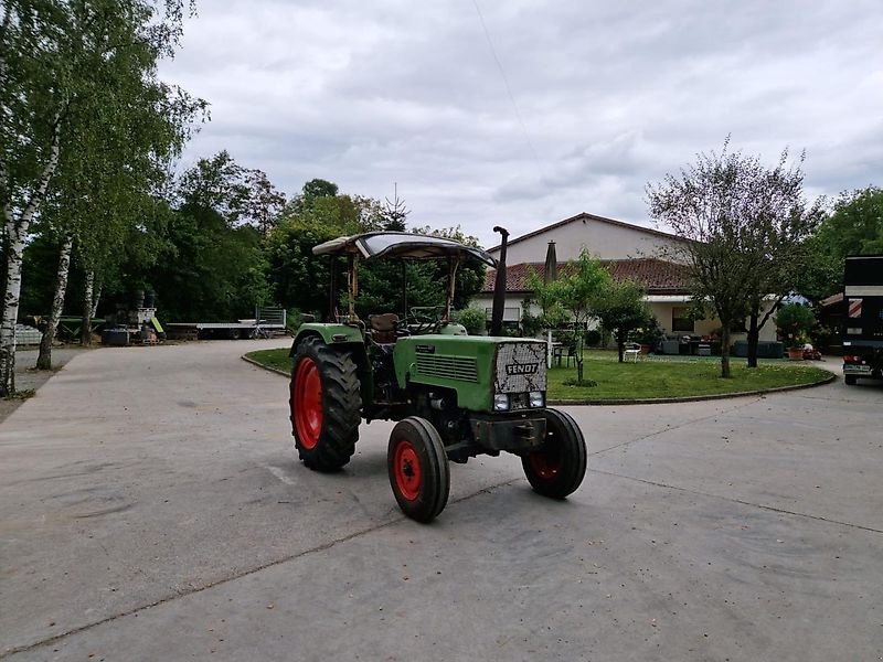 Traktor des Typs Fendt Farmer 103 S, Gebrauchtmaschine in Tiefensall (Bild 2)