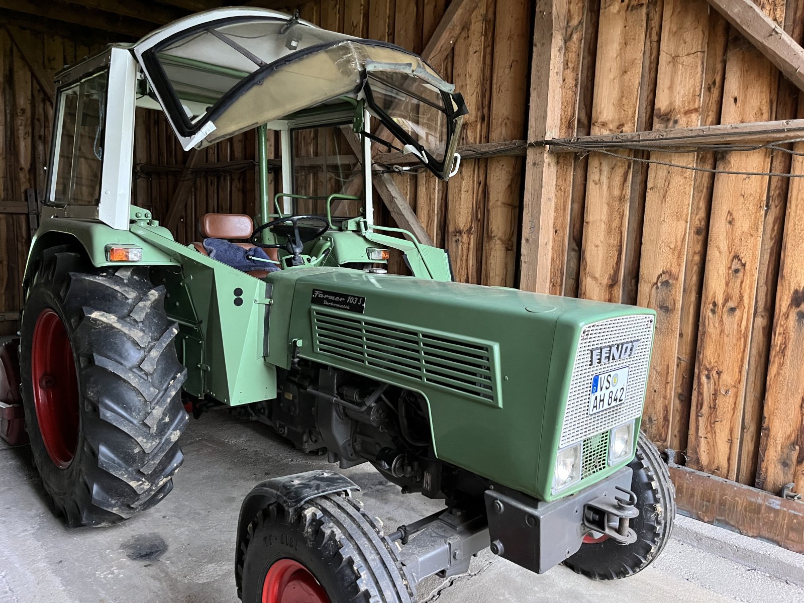 Traktor a típus Fendt Farmer 103 S, Gebrauchtmaschine ekkor: Donaueschingen (Kép 4)