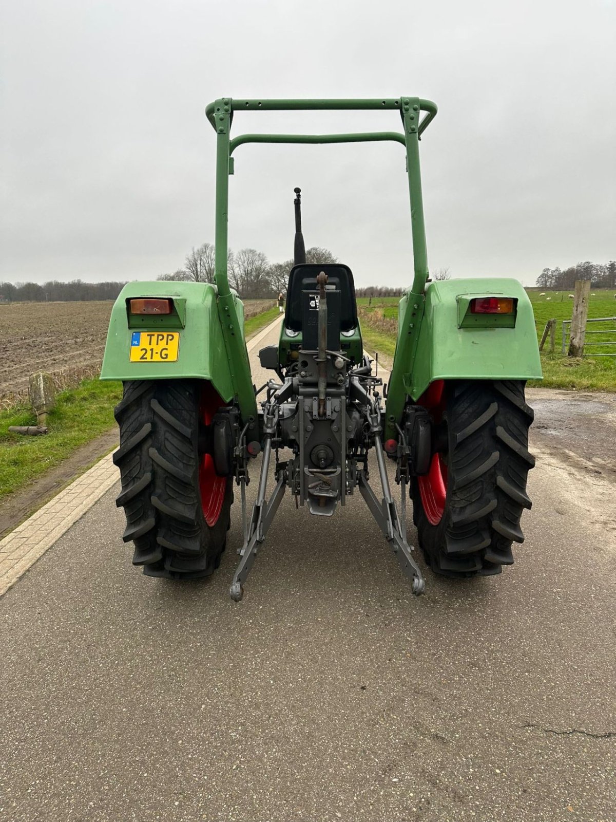 Traktor des Typs Fendt Farmer 104 S, Gebrauchtmaschine in zwolle (Bild 3)