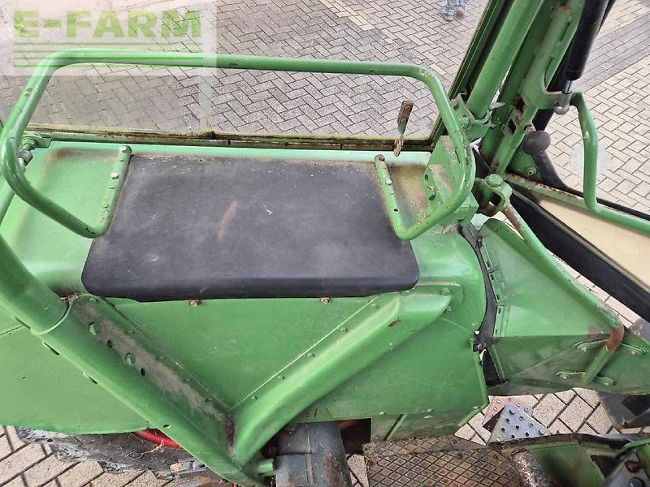 Traktor Türe ait Fendt farmer 104s turbomatik mit stoll frontlader, Gebrauchtmaschine içinde WALDKAPPEL-BISCHHAUSEN (resim 17)