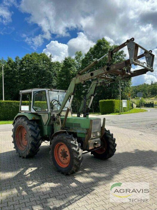 Traktor typu Fendt FARMER 105 SA, Gebrauchtmaschine w Meschede (Zdjęcie 3)