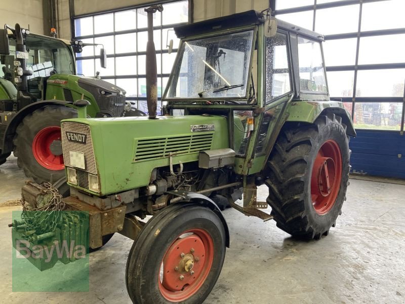 Traktor des Typs Fendt FARMER 108 S, Gebrauchtmaschine in Giebelstadt (Bild 2)