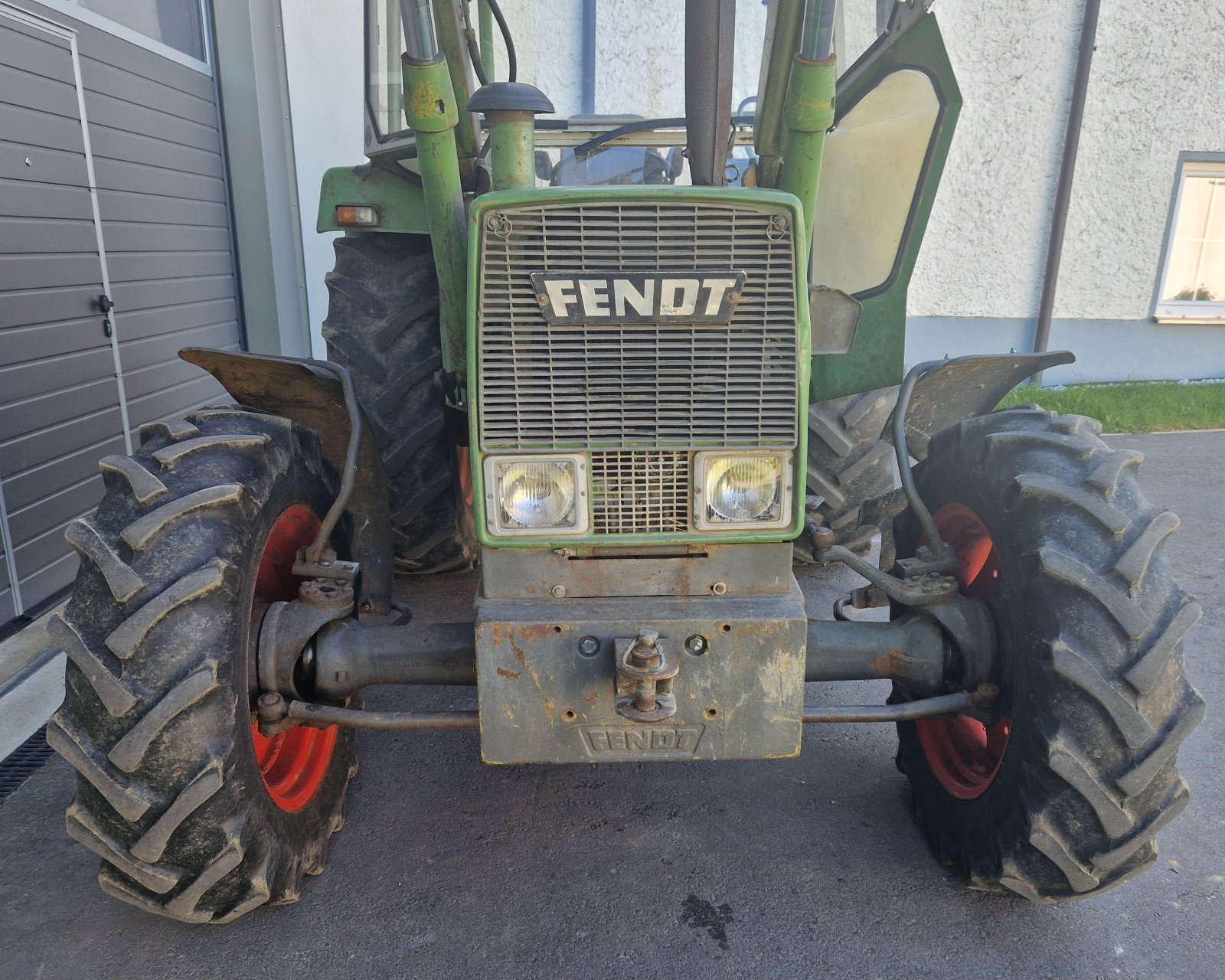 Traktor del tipo Fendt Farmer 108 SA, Gebrauchtmaschine en Neureichenau (Imagen 5)