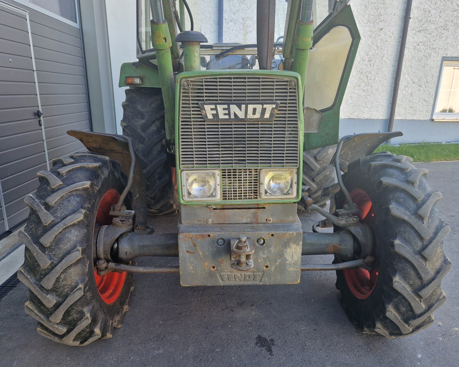 Traktor типа Fendt Farmer 108 SA, Gebrauchtmaschine в Neureichenau (Фотография 5)