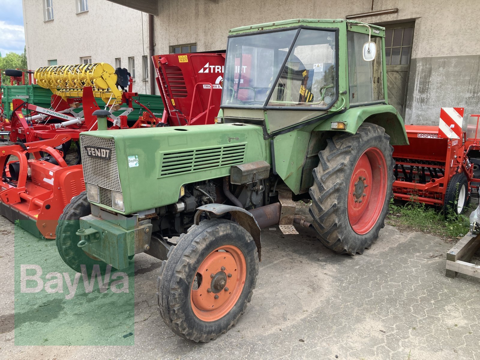 Traktor Türe ait Fendt Farmer 108, Gebrauchtmaschine içinde Schwabach (resim 1)