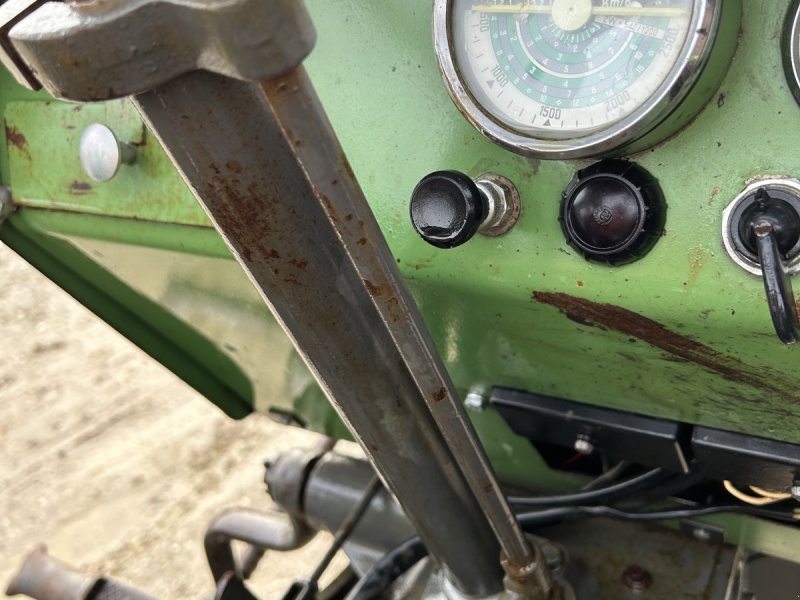 Traktor of the type Fendt Farmer 2 E, Gebrauchtmaschine in Unterhaching (Picture 1)