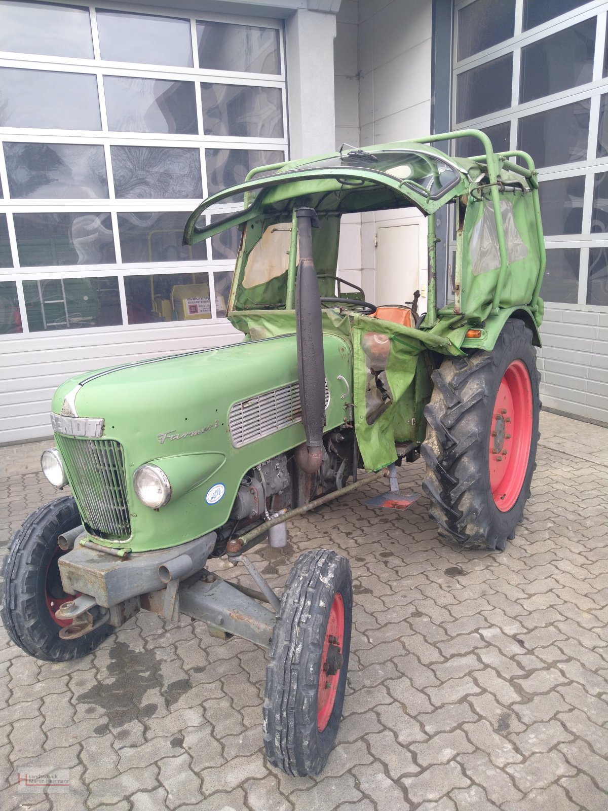 Traktor типа Fendt Farmer 2, Gebrauchtmaschine в Steinfeld (Фотография 1)