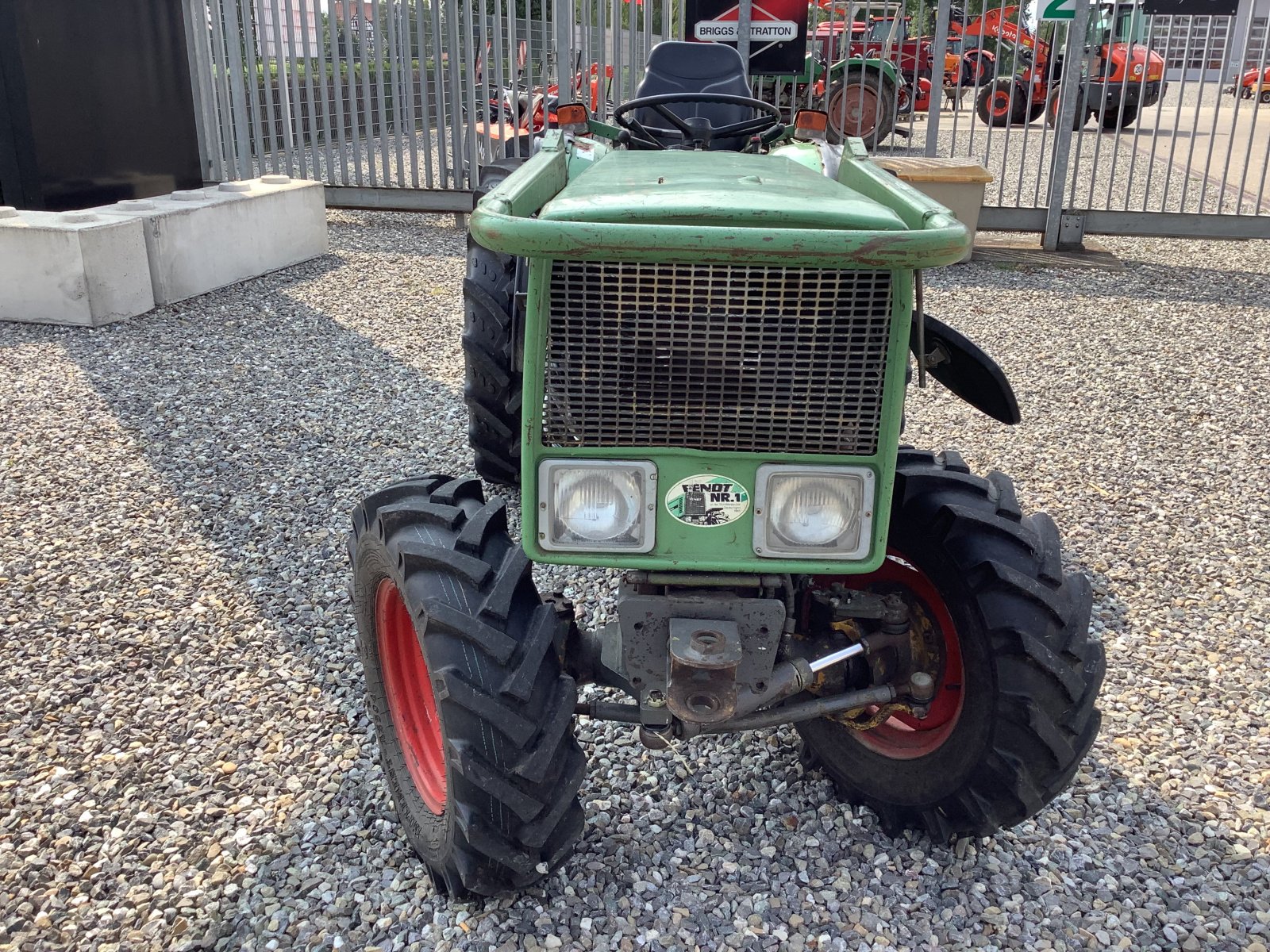 Traktor Türe ait Fendt Farmer 203V, Gebrauchtmaschine içinde Ertingen (resim 5)