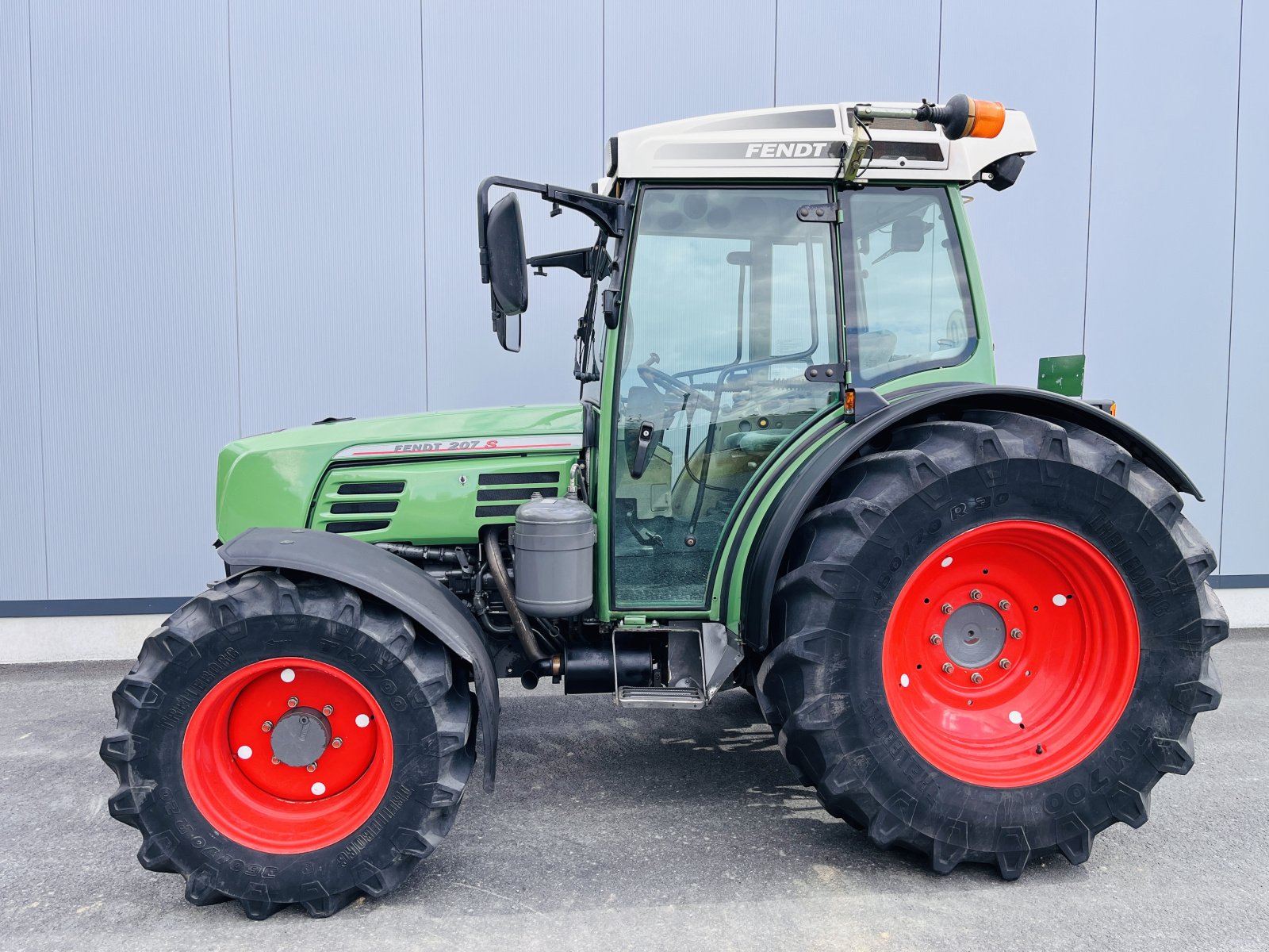 Traktor του τύπου Fendt Farmer 207 S, Gebrauchtmaschine σε Falkenstein (Φωτογραφία 2)