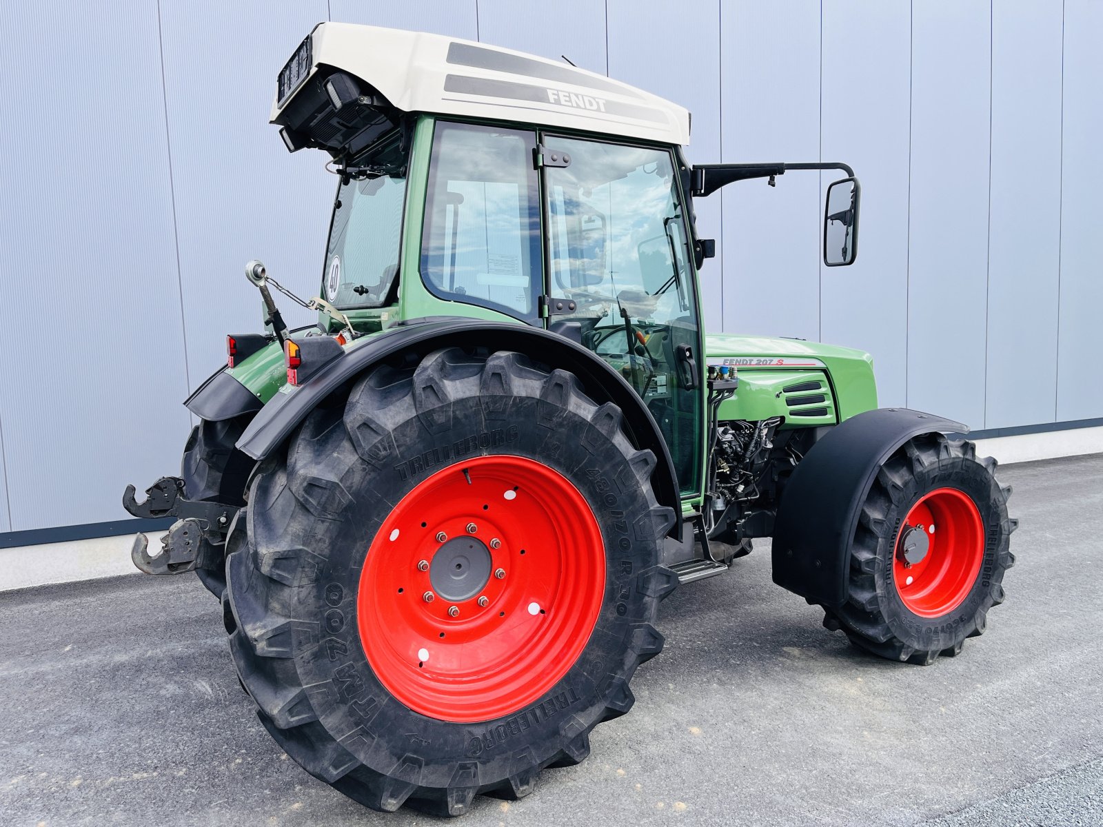 Traktor typu Fendt Farmer 207 S, Gebrauchtmaschine w Falkenstein (Zdjęcie 7)