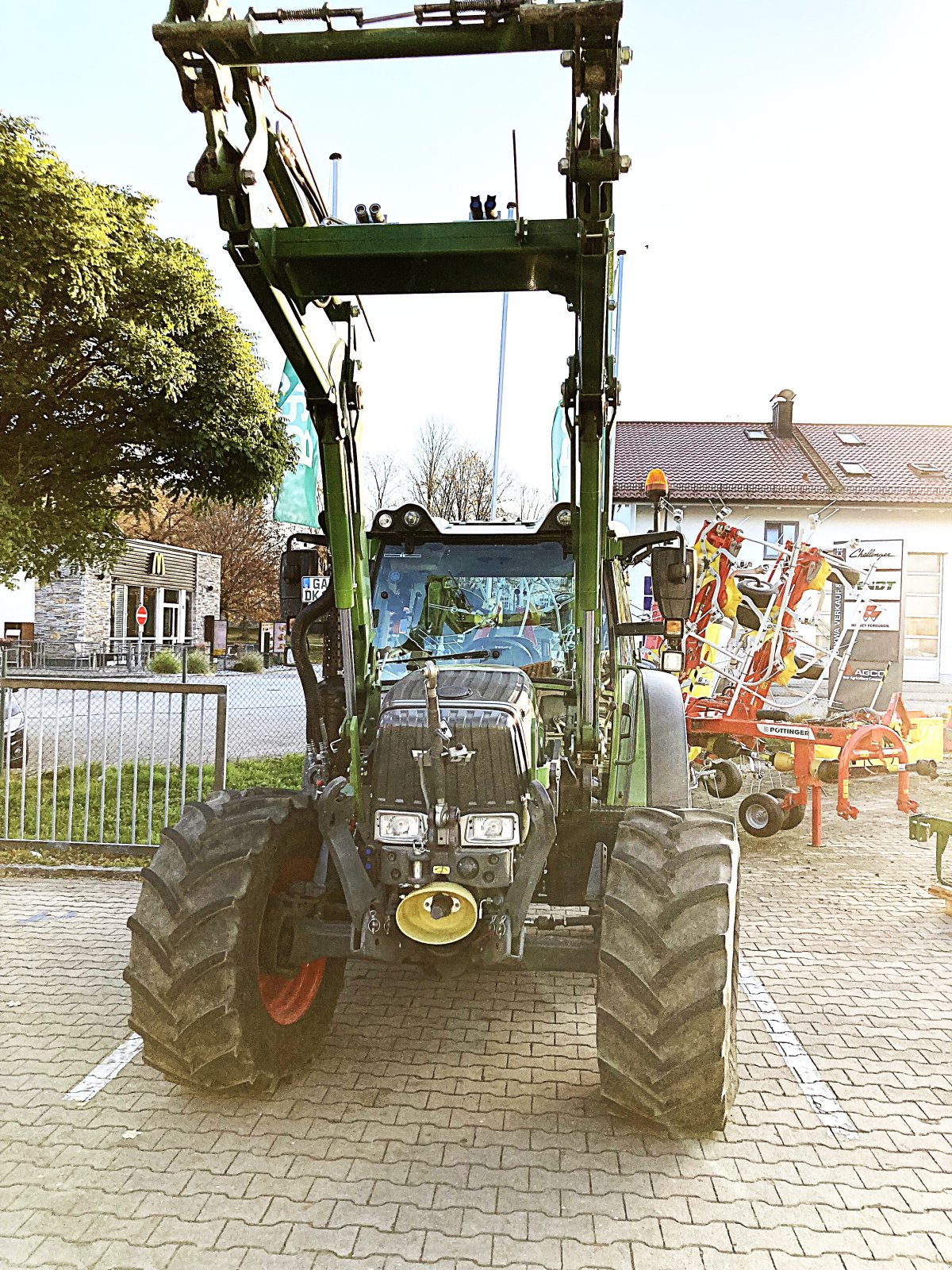 Traktor des Typs Fendt Farmer 207 S, Gebrauchtmaschine in Murnau (Bild 18)