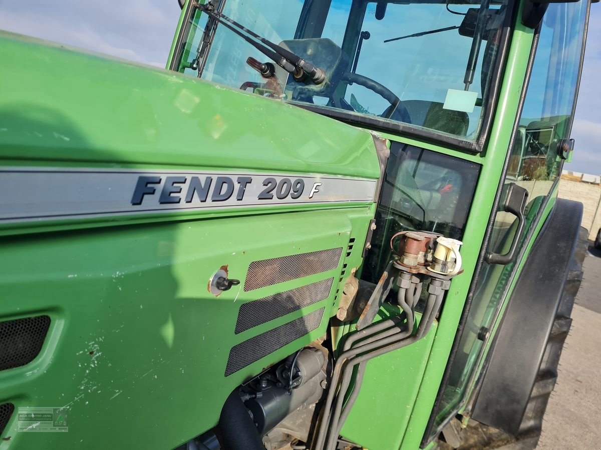 Traktor des Typs Fendt Farmer 209 FA, Gebrauchtmaschine in Gerasdorf (Bild 9)