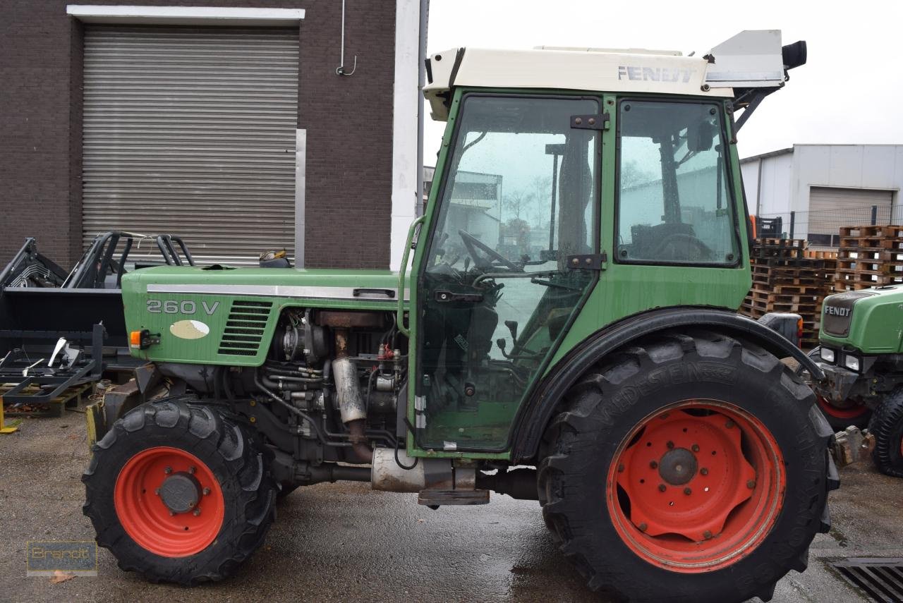 Traktor typu Fendt Farmer 260 V, Gebrauchtmaschine v Oyten (Obrázek 2)