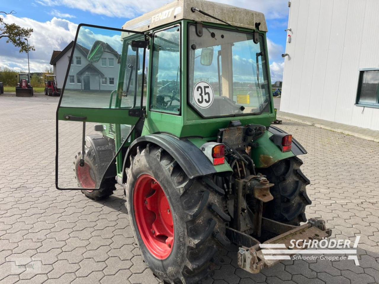 Traktor от тип Fendt FARMER 260 V, Gebrauchtmaschine в Leizen (Снимка 3)