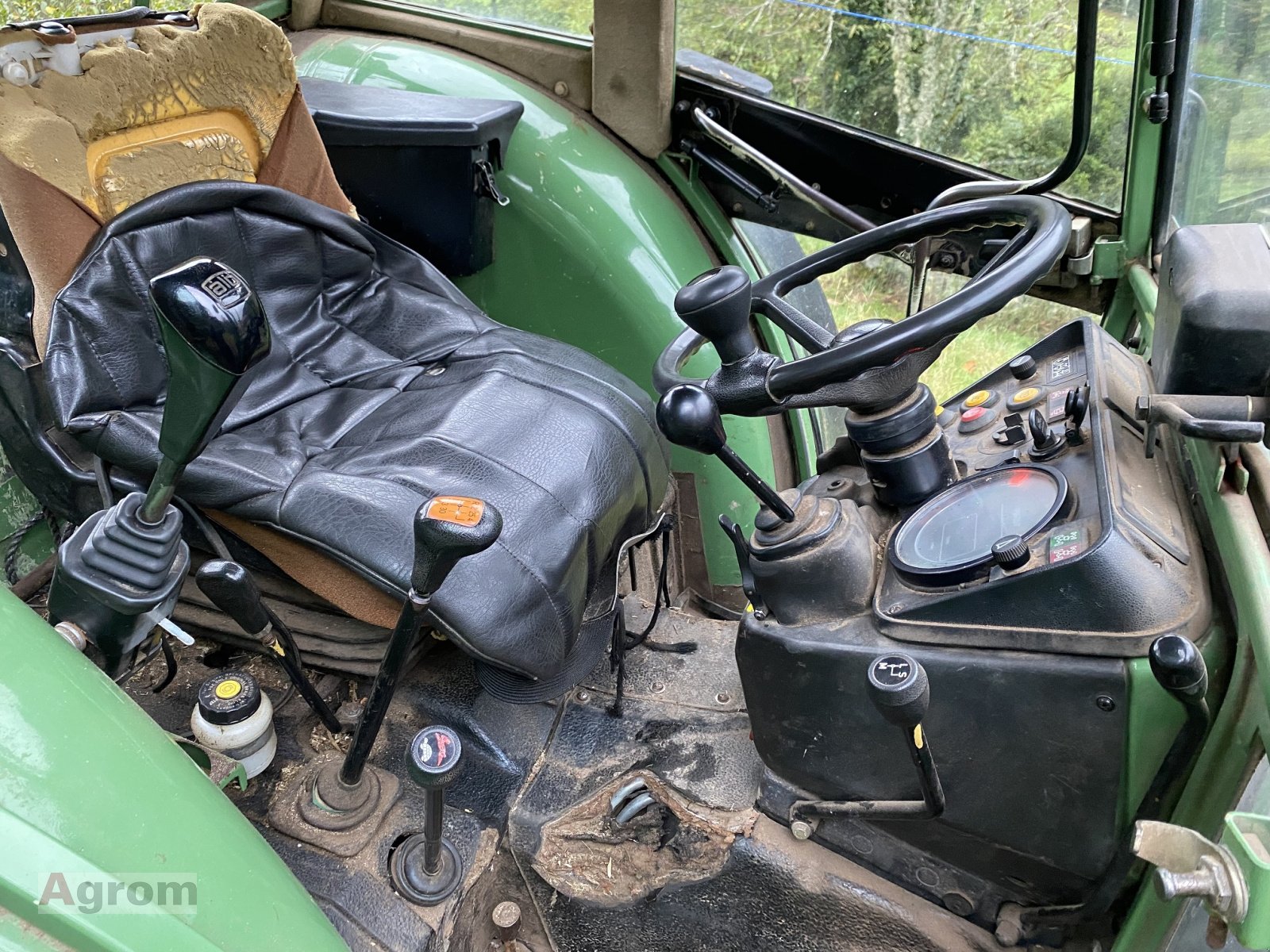 Traktor typu Fendt Farmer 275 SA, Gebrauchtmaschine w Meißenheim-Kürzell (Zdjęcie 7)