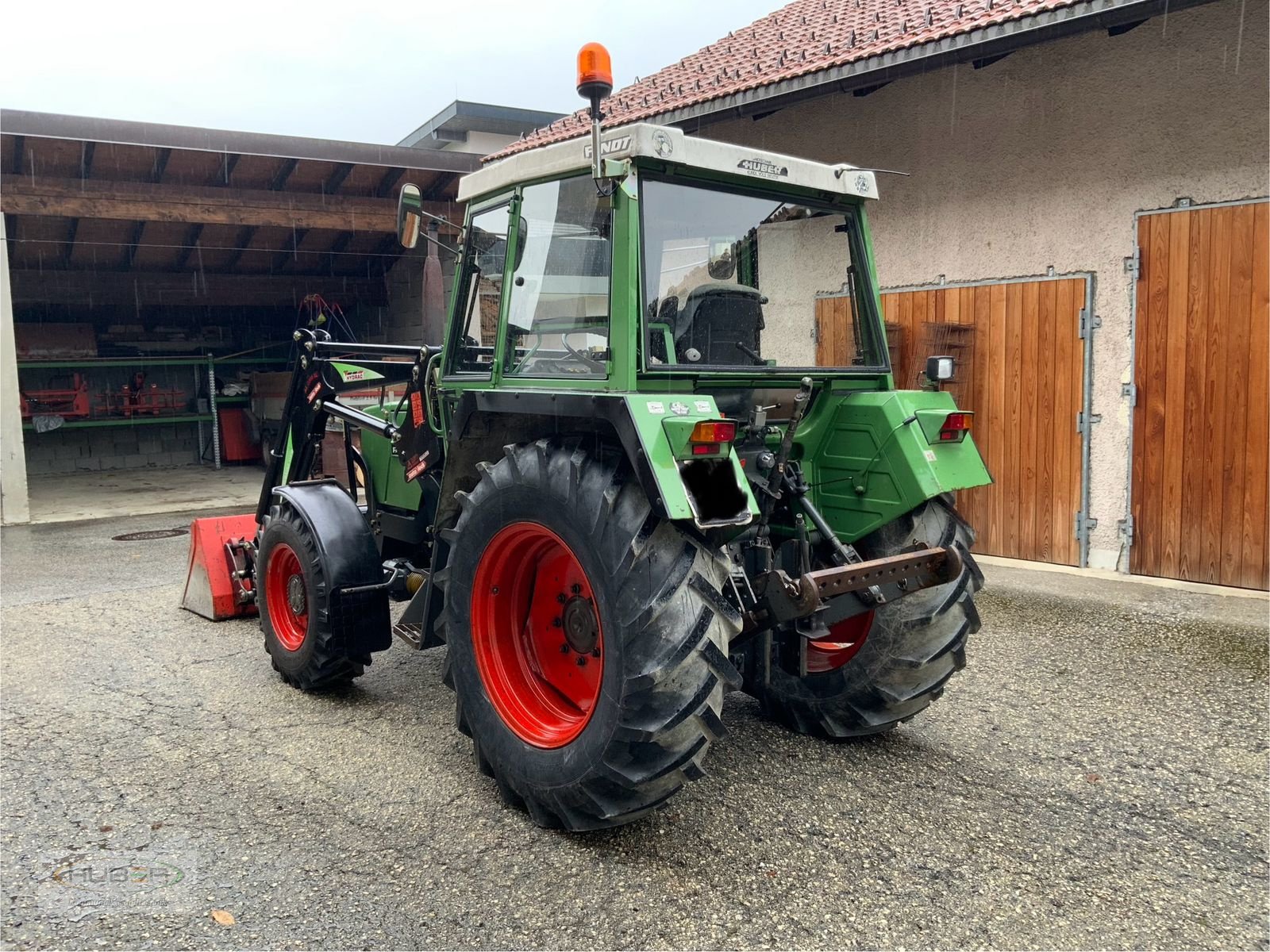 Traktor des Typs Fendt Farmer 304 LSA 40 km/h, Gebrauchtmaschine in Kundl/Tirol (Bild 3)